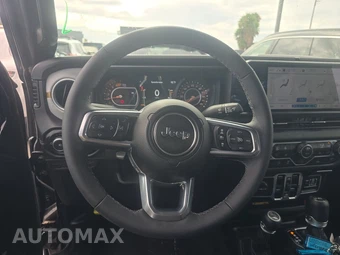 2026 Jeep Wrangler 4 Door Sahara - miniatura 10