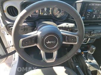 2026 Jeep Wrangler 4 Door Sahara - miniatura 10