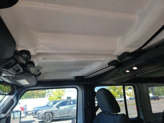 2026 Jeep Wrangler 4 Door Sahara - miniatura 18