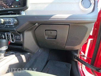 2026 Jeep Wrangler 4 Door Sahara - miniatura 16