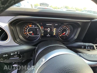 2026 Jeep Wrangler 4 Door Sahara - miniatura 12