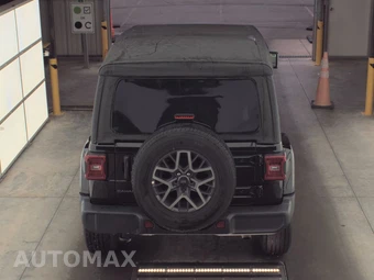 2026 Jeep Wrangler 4 Door Sahara - miniatura 5