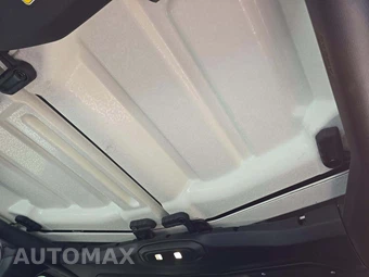2026 Jeep Wrangler 4 Door Sahara - miniatura 11