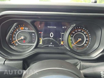2026 Jeep Wrangler 4 Door Sahara - miniatura 9