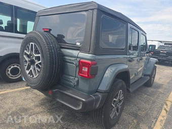 2026 Jeep Wrangler 4 Door Sahara - miniatura 4