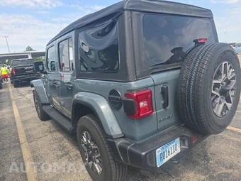 2026 Jeep Wrangler 4 Door Sahara - miniatura 6