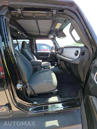 2026 Jeep Wrangler 4 Door Sahara - miniatura 18