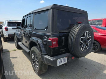 2026 Jeep Wrangler 4 Door Sahara - miniatura 2