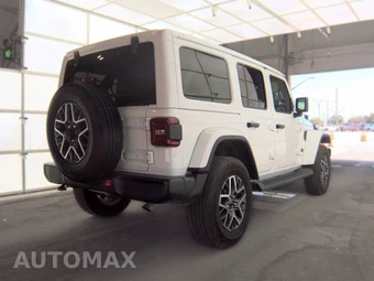 2026 Jeep Wrangler 4 Door Sahara - miniatura 4