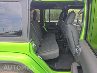2026 Jeep Wrangler 4 Door Sahara - miniatura 13