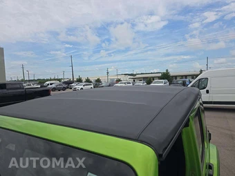 2026 Jeep Wrangler 4 Door Sahara - miniatura 9