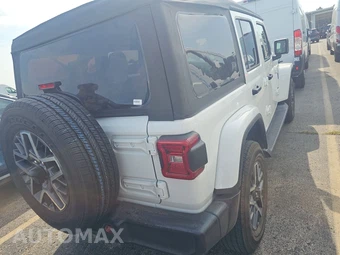 2026 Jeep Wrangler 4 Door Sahara - miniatura 4