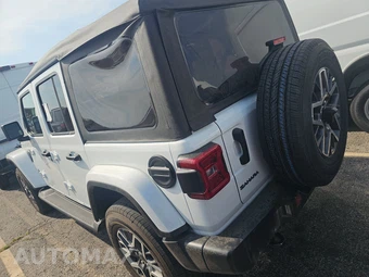 2026 Jeep Wrangler 4 Door Sahara - miniatura 6
