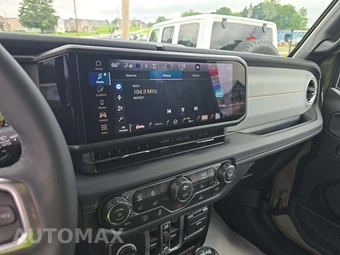 2026 Jeep Wrangler 4 Door Sahara - miniatura 10