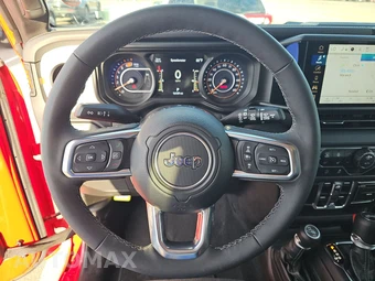 2026 Jeep Wrangler 4 Door Sahara - miniatura 10