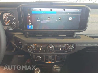2026 Jeep Wrangler 4 Door Sahara - miniatura 10
