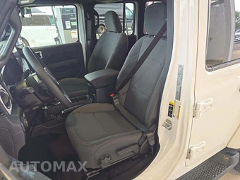 2026 Jeep Wrangler 4 Door Sahara - miniatura 6