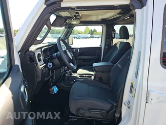2026 Jeep Wrangler 4 Door Sahara - miniatura 7