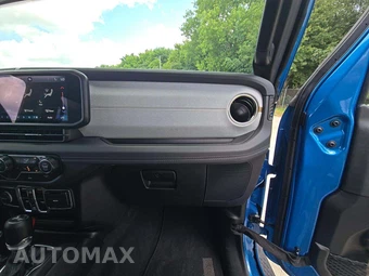 2026 Jeep Wrangler 4 Door Sahara - miniatura 16