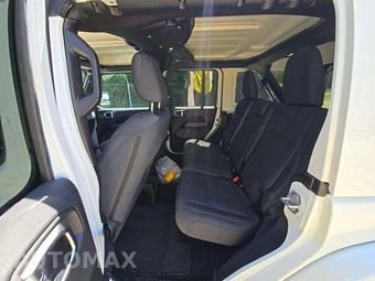 2026 Jeep Wrangler 4 Door Sahara - miniatura 10