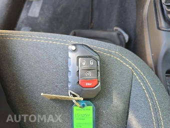 2026 Jeep Wrangler 4 Door Sahara - miniatura 5