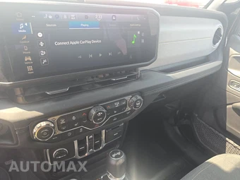 2026 Jeep Wrangler 4 Door Sahara - miniatura 11