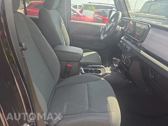 2026 Jeep Wrangler 4 Door Sahara - miniatura 8