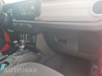 2026 Jeep Wrangler 4 Door Sahara - miniatura 16