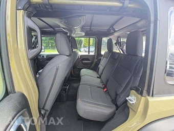 2026 Jeep Wrangler 4 Door Sport - miniatura 10