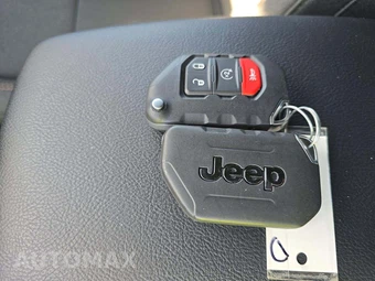 2026 Jeep Wrangler 4 Door Sport S - miniatura 8