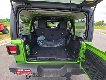 2026 Jeep Wrangler 4 Door Sport S - miniatura 11