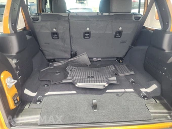 2026 Jeep Wrangler 4 Door Willys - miniatura 16