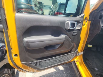 2026 Jeep Wrangler 4 Door Willys - miniatura 9