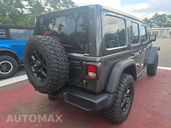 2026 Jeep Wrangler 4 Door Willys - miniatura 3
