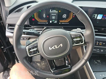 2026 Kia Carnival Hybrid MPV LXS 121.7" WB - miniatura 10