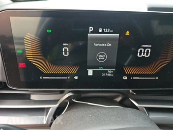 2026 Kia Carnival Hybrid MPV LXS 121.7" WB - miniatura 12