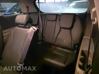 2026 Kia Carnival Hybrid MPV LXS 121.7" WB - miniatura 14