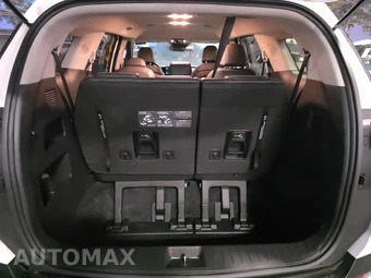 2026 Kia Carnival Hybrid MPV LXS 121.7" WB - miniatura 17