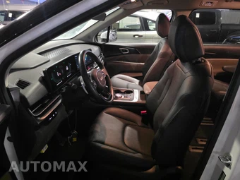 2026 Kia Carnival Hybrid MPV LXS 121.7" WB - miniatura 7