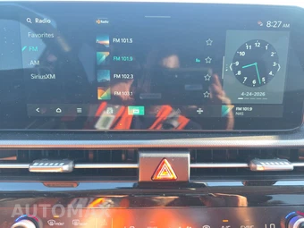 2026 Kia Carnival Hybrid MPV LXS 121.7" WB - miniatura 11