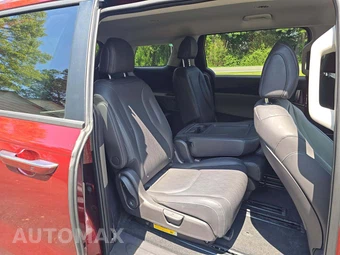 2026 Kia Carnival MPV LXS 121.7" WB - miniatura 17