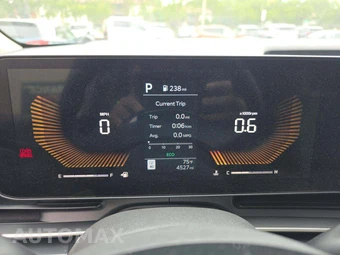 2026 Kia Carnival MPV LXS 121.7" WB - miniatura 9