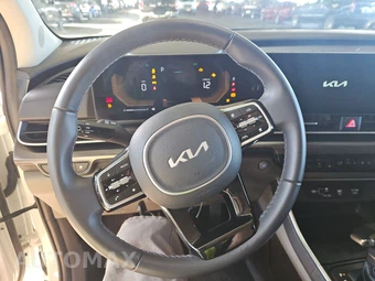 2026 Kia Carnival MPV LXS 121.7" WB - miniatura 16