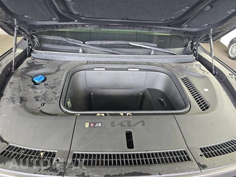 2026 Kia EV9 Light Long Range - miniatura 16