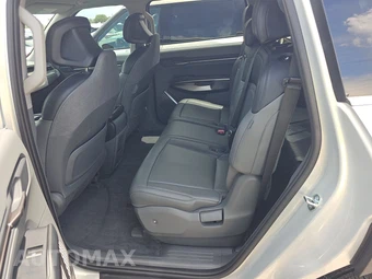 2026 Kia EV9 Light Short Range - miniatura 13
