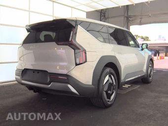 2026 Kia EV9 Light Short Range - miniatura 4