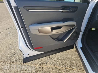2026 Kia EV9 Wind - miniatura 15