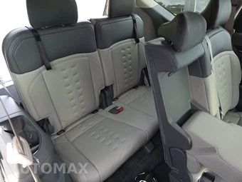 2026 Kia EV9 Wind - miniatura 17