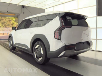 2026 Kia EV9 Wind - miniatura 2