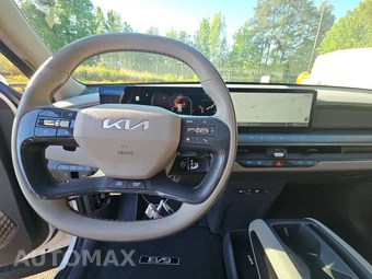 2026 Kia EV9 Wind - miniatura 6
